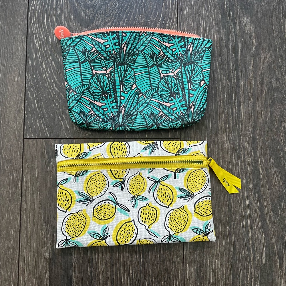 Ipsy Makeup Bag Set 1
